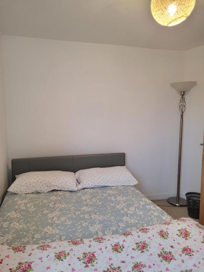 Room Near Heathrow Airport 希思罗 外观 照片